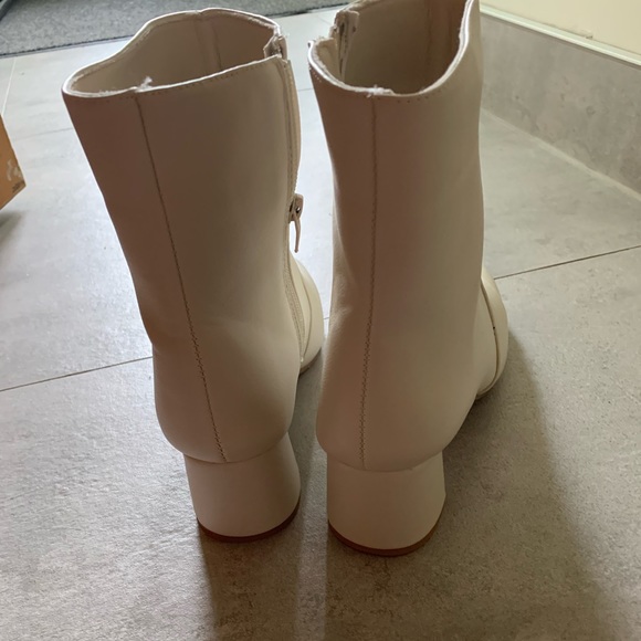 Boots for sell - Picture 4 of 4